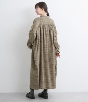 しましまドットたっぷりギャザーワンピース(ベージュ-F)