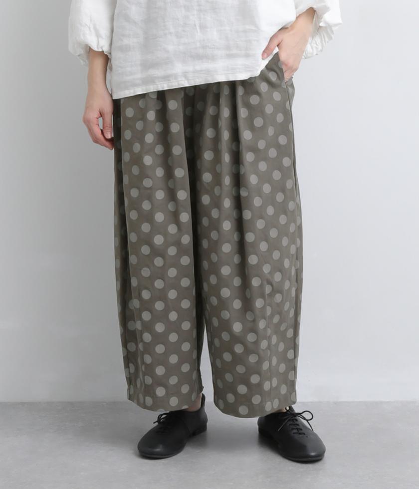 ビッグドット　タック入りコクーンパンツ