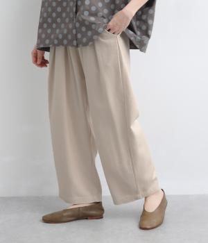 コットンリネン　テーパードパンツ