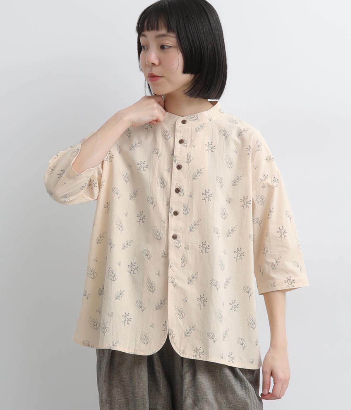 リーフ柄　裾ラウンドシャツ(ナチュラル-F)