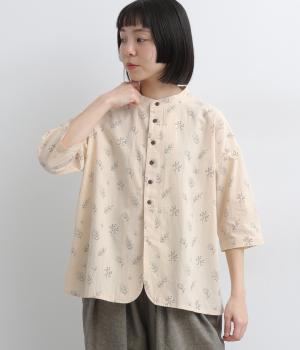 リーフ柄　裾ラウンドシャツ(ナチュラル-F)