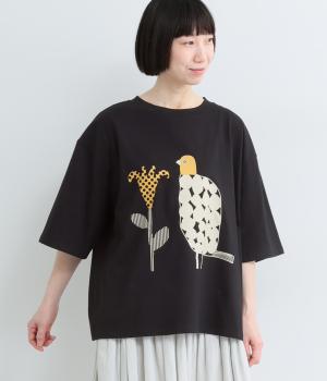 花と鳥　プリントTシャツ(ブラック-F)