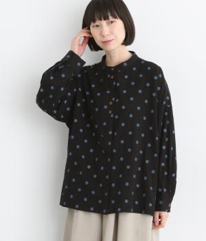 微起毛やわらかドット　スタンドシャツ（ブラック・F）