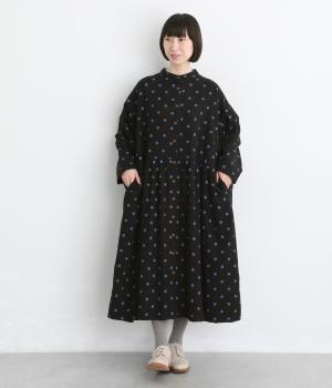 微起毛やわらかドット　ウエストギャザー切替ワンピース（ブラック・F）