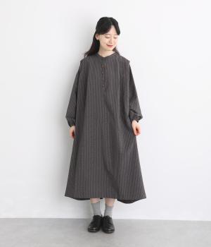 アルファベットフロッキー　ふわワンピース（チャコール・F）