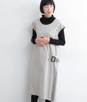 バックル付きワンピース(ライトグレー-ONESIZE)