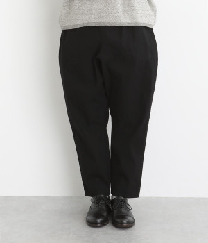 ダンプサンドウォッシュフィニッシュスリムテーパードパンツ(ブラック-ONESIZE)