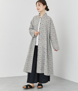 ローン塩縮加工スタンドオープンワンピース(ネイビーフラワー-ONESIZE)