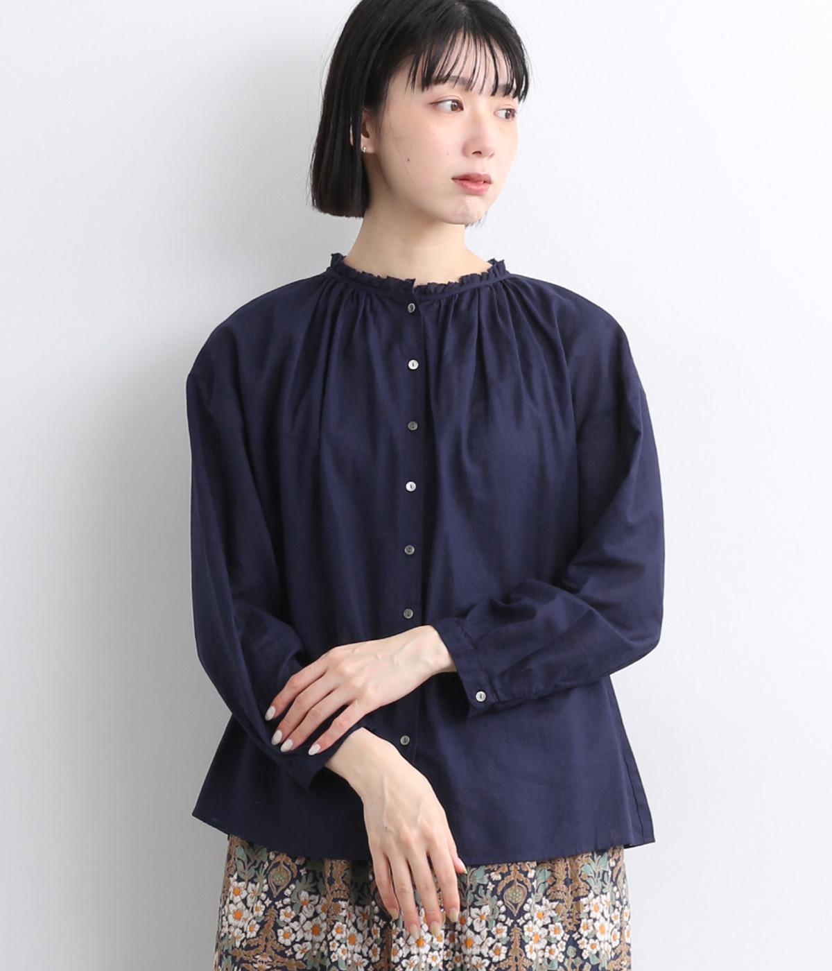 コットンサテンガーゼフリルカラーブラウス(ダスクブルー-ONESIZE)