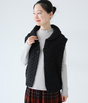 ロービングニットへちま襟ベスト(ブラック-F)