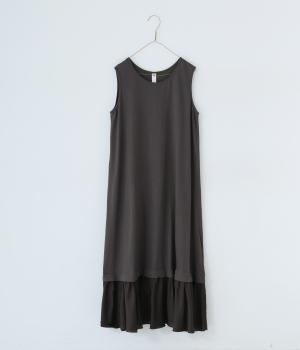 コットン100%製品染裁ち切りフリルノースリーブワンピース(スミ-F)