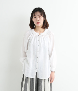 ラミーリネンフリルギャザーブラウス(オフホワイト-ONESIZE)
