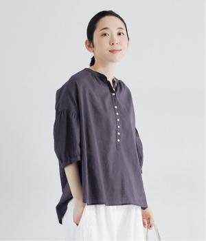 コットンリネンボタンいっぱいヘンリーギャザーブラウス