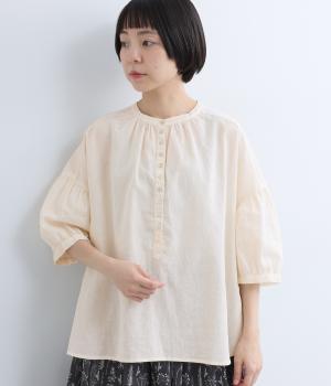 コットンリネンボタンいっぱいヘンリーギャザーブラウス(オフホワイト-F)