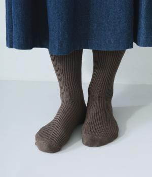 コットンレーヨンシルクソックス(ブラウン-2325)