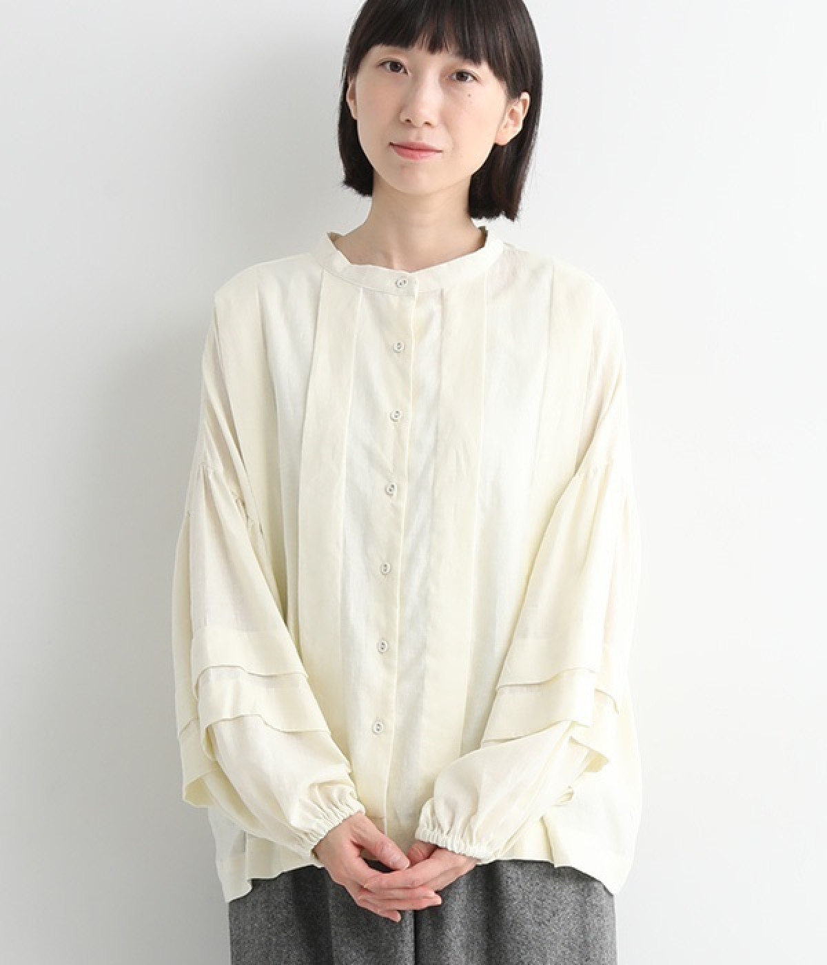 リネンレーヨンオックスタックブラウス(オフホワイト-M)