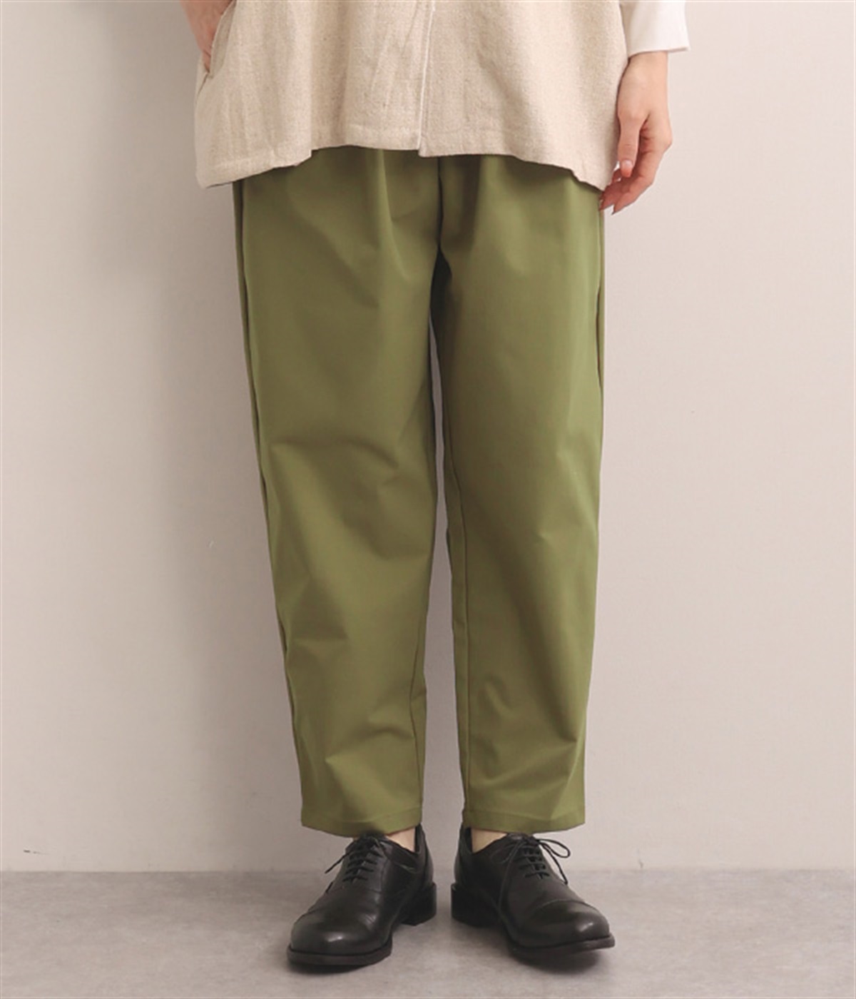 ストレッチツイルテーパードパンツ(カーキ-L)