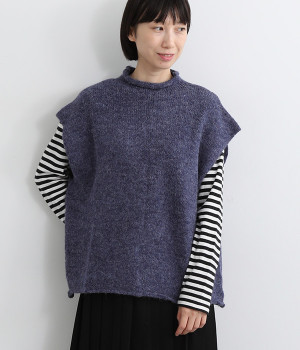 キャメルライク　モックネックニットベスト(ブルー-L)