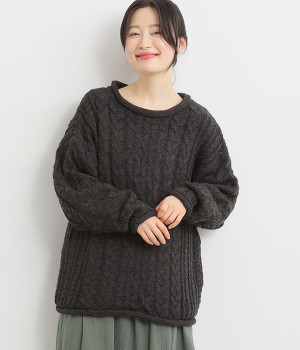 アクリルウールケーブル編みニット(チャコール-L)