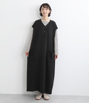 Vネックニットノースリーブワンピース(ブラック-L)