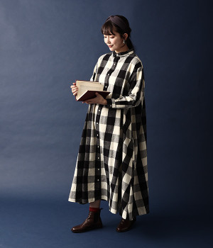 コットンビエラブロックチェックシャツワンピース(オフホワイト-L)