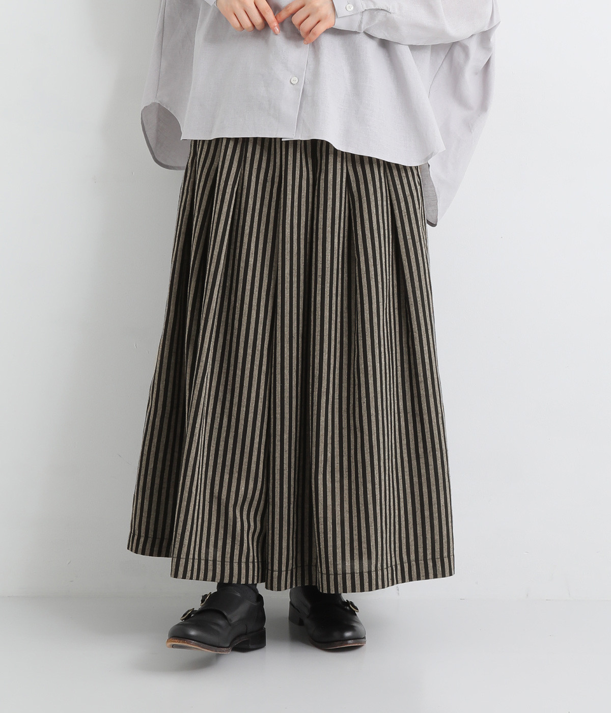 コットンリネン混ストライプフレアワイドパンツ(ブラック-M)