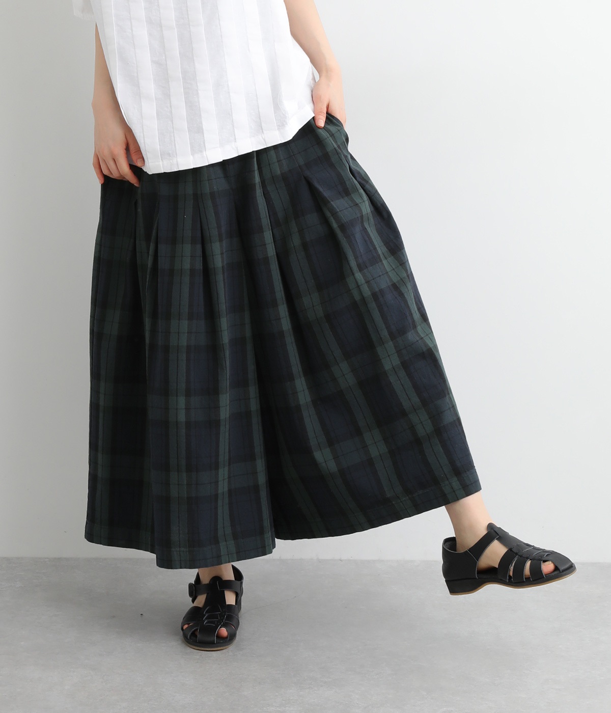 コットンタックワイドパンツ