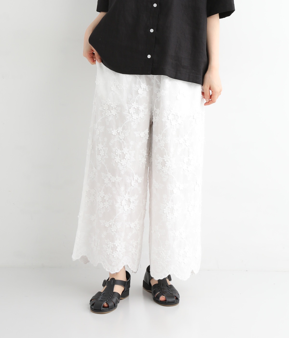 立体フラワー刺繍パンツ(オフホワイト-ONESIZE)