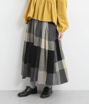 コットンリネンガーゼビッグチェックフレアスカート(ブラック-L)