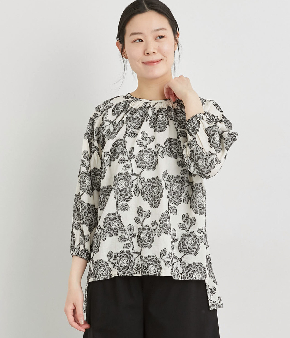 コットンジャカード前後差ブラウス(クロ-ONESIZE)