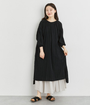 コットンローンライトドビーストライプリラックスワンピース(クロ-ONESIZE)