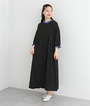 コットンリネンジャカード襟配色ワンピース(ブラック-L)