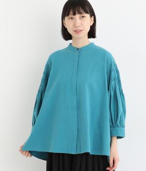 コットンスラブ袖タックブラウス