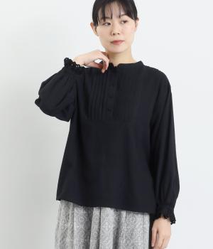 コットン綾織裏薄起毛　袖レースブラウス(ブラック-F)