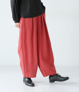 リネン100平織 　テーパードパンツ(レッド-F)