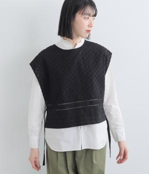 エンブロイダリー　2wayコットンベスト(ブラック-F)