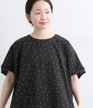 コットンランダムドット刺繍ブラウス(ブラック-F)
