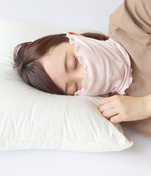 シルクフェイスマスク