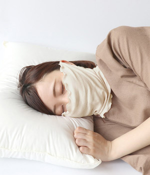 シルクフェイスマスク(キナリ-ONESIZE)