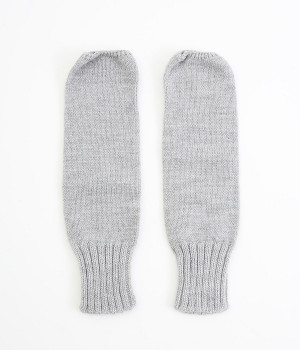 シルクとアンゴラ混のアームウォーマー(銀色-ONESIZE)