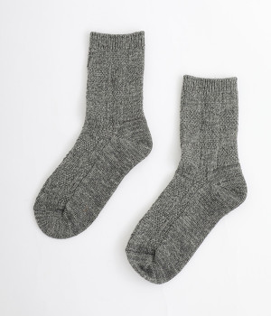 シルクとウール混の編み柄靴下(鉛色-ONESIZE)