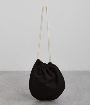 キャンバス　サークルドローストリングバッグ(ブラック-ONESIZE)