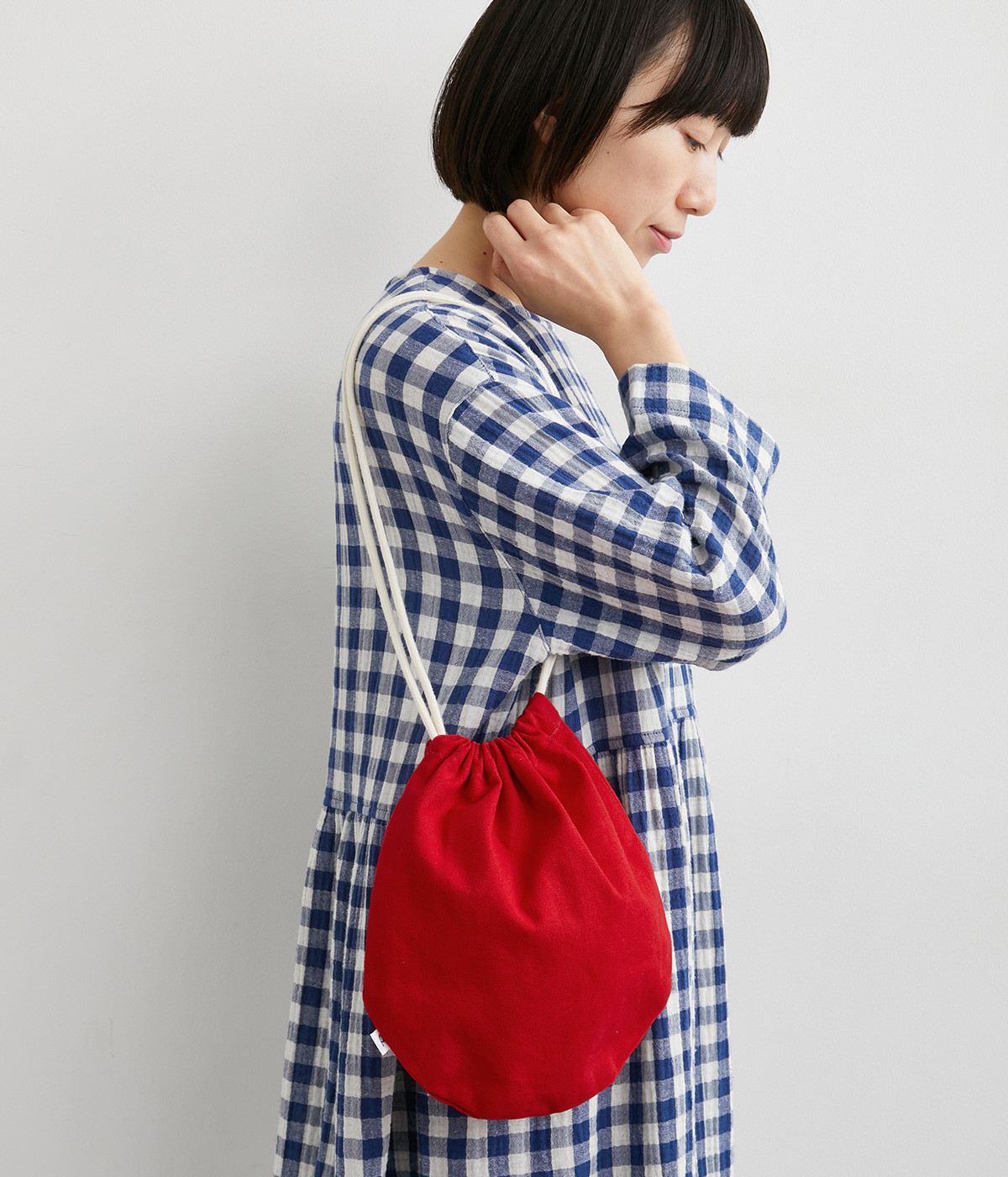 キャンバス　サークルドローストリングバッグ(レッド-ONESIZE)