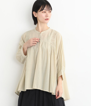 コットンキャンブリック　ピンタックドルマンプルオーバー(グレージュ-ONESIZE)