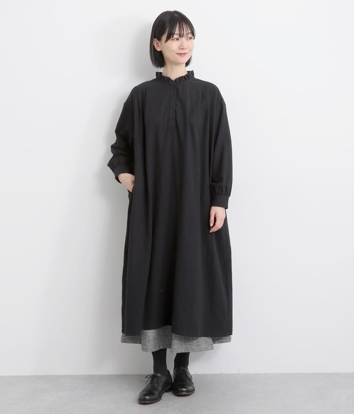 コットンリネンフリルネックプルオーバーワンピース(ブラック-F)