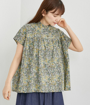 襟フリル小花柄ブラウス(グレー-ONESIZE)