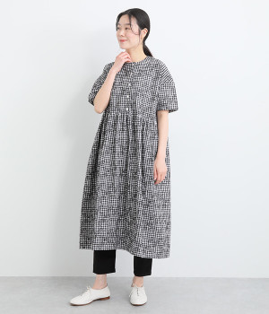 コットンリネンレモンとオレンジ総柄刺繍ワンピース(ホワイト×ブラック-ONESIZE)