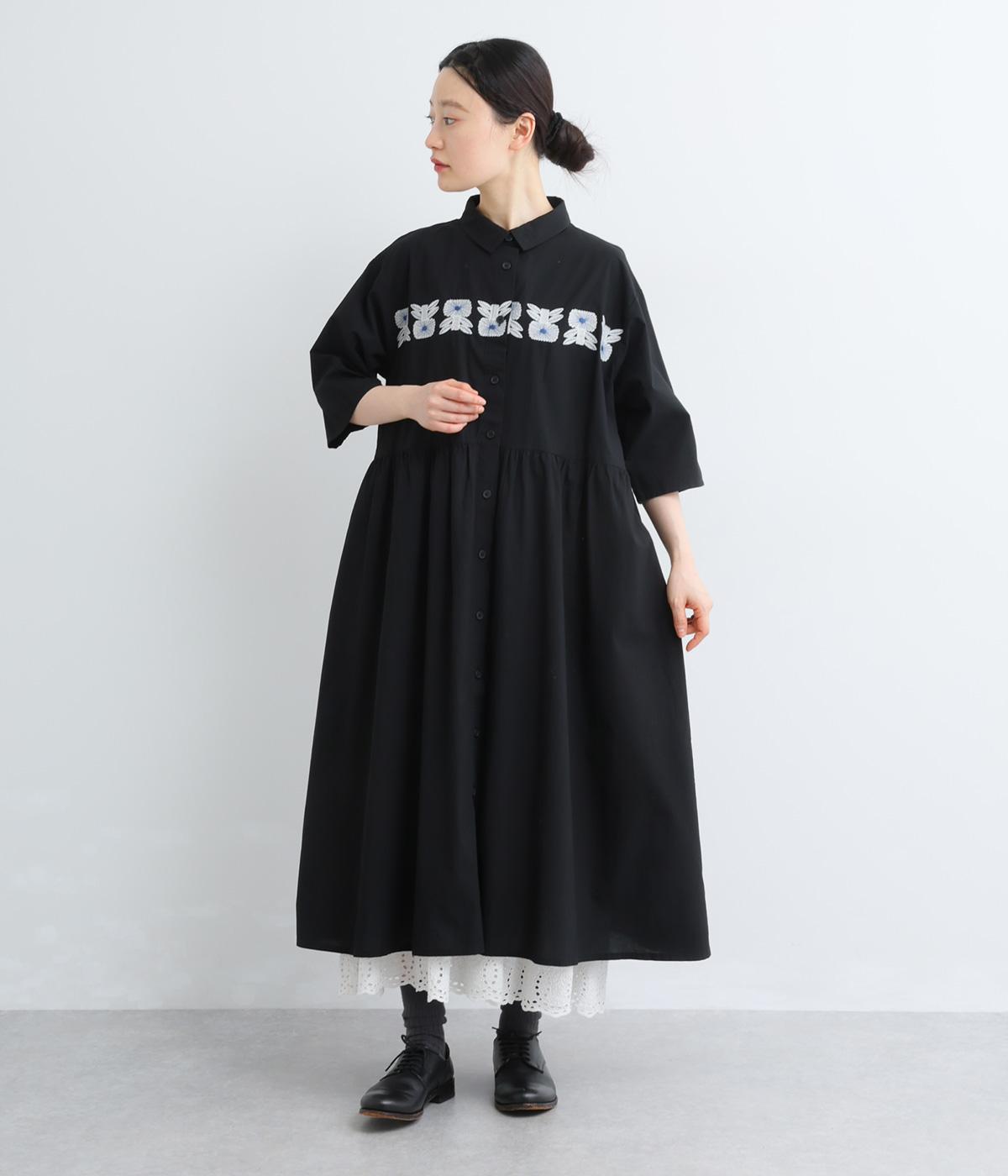 コットンローン花刺繍ワンピース(ブラック-F)