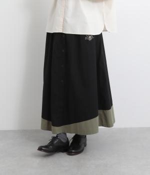 クジャク刺繍スカート(ブラック-F)