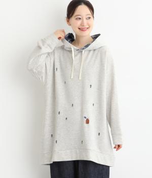 裏毛森小屋の刺繍パーカーチュニック(アイボリー-F)